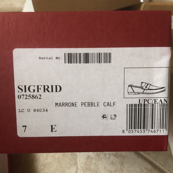 Salvatorre ferragamo shoes